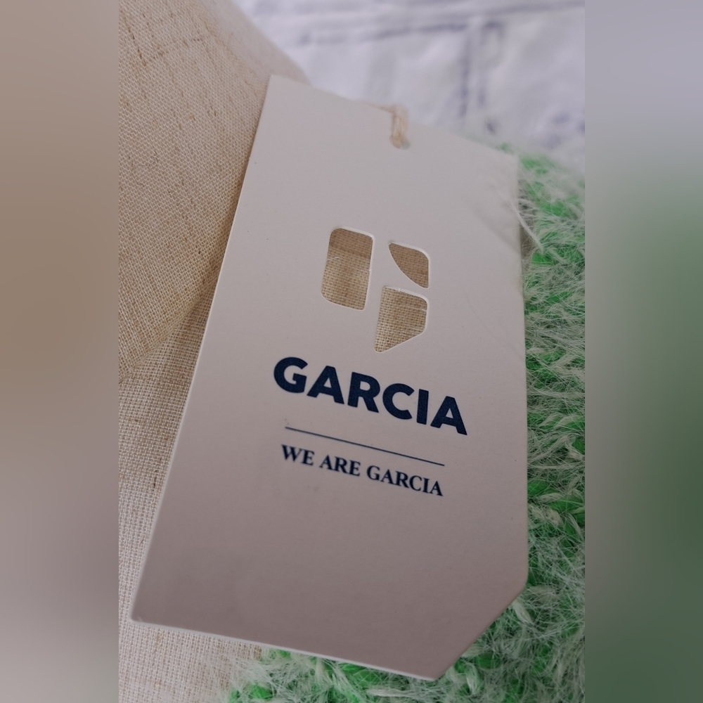 NWT Garcia Jeans Womens Green Fuzzy Sweater Mohair Like Acrylic Wool Nylon Small - Picture 9 of 16